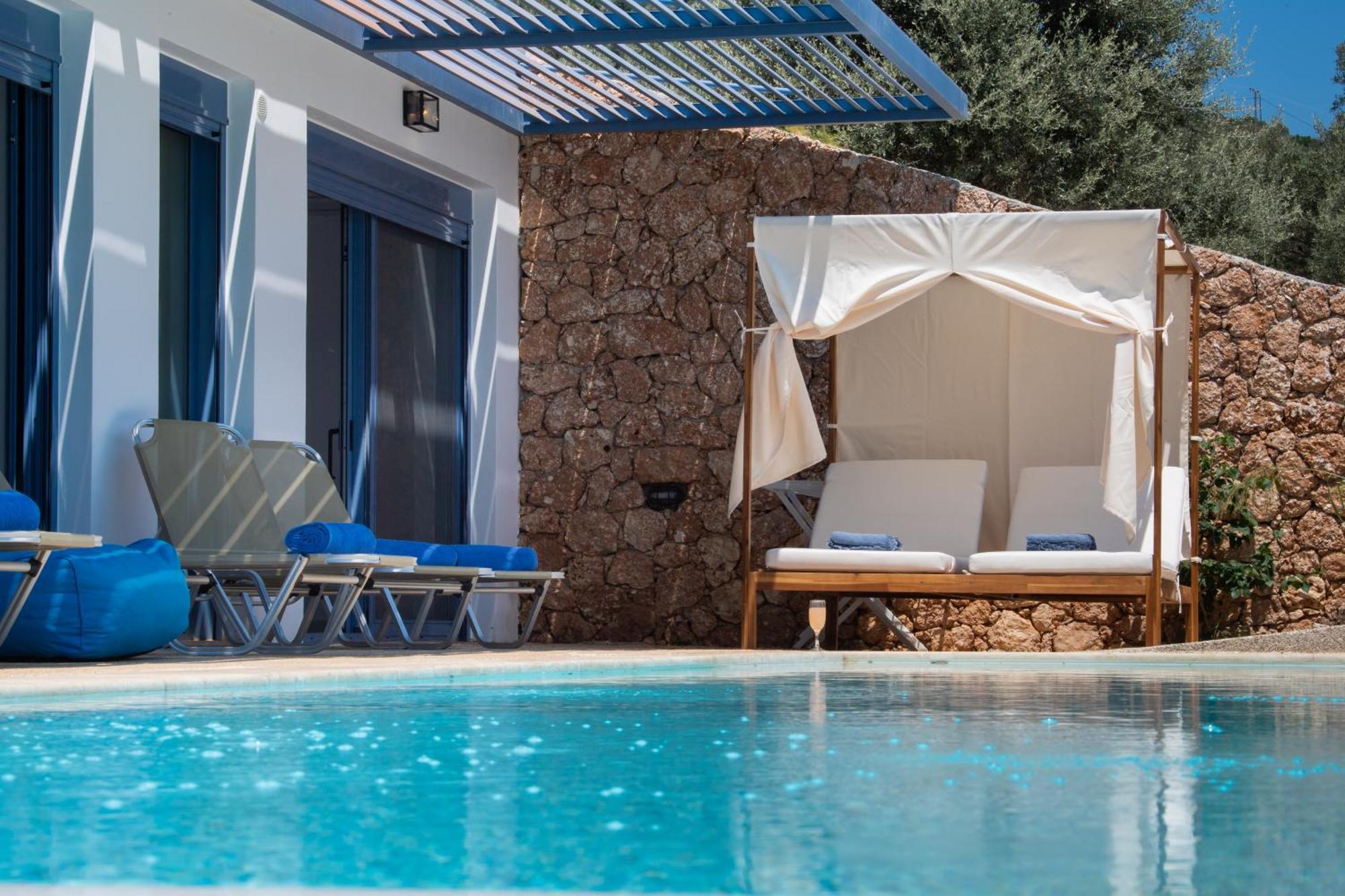 Calionas Suites Василики Екстериор снимка